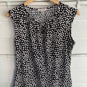 Studio Works VGUC black and white polka dot sleeveless top, size medium shirt